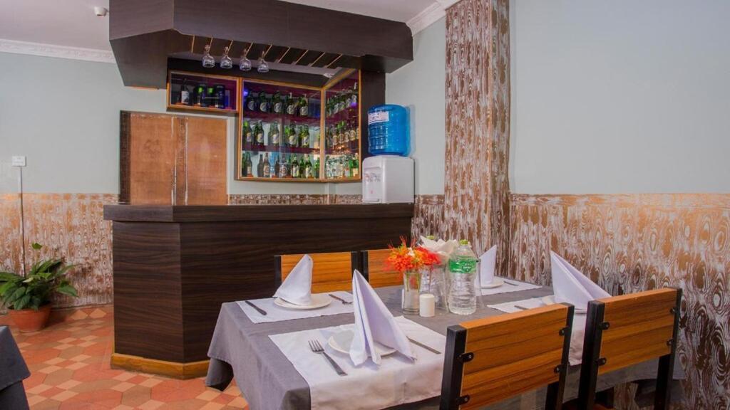 Dream Inn Pokhara Zewnętrze zdjęcie